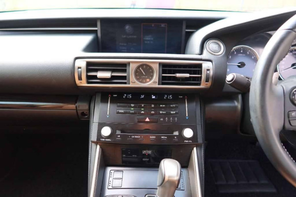 Used 2013 AT lexus is null Image[36]