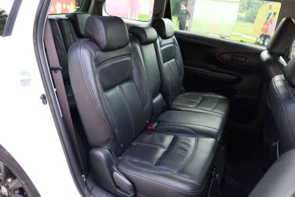 Used 2013 AT toyota wish null Image[25]