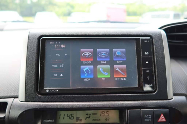 Used 2013 AT toyota wish null Image[30]