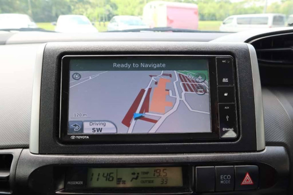 Used 2013 AT toyota wish null Image[31]