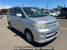 Toyota Noah AZR60G