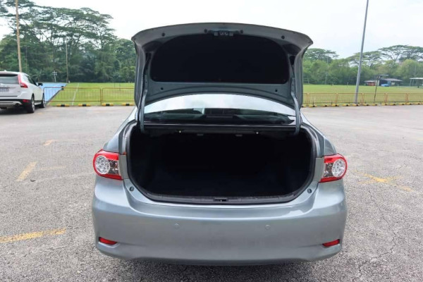 Used 2013 AT toyota corolla-altis null Image[8]