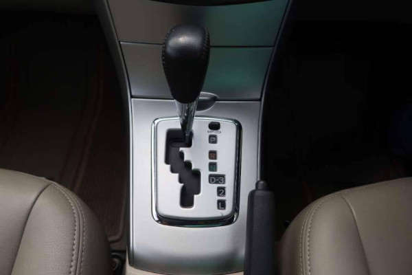 Used 2013 AT toyota corolla-altis null Image[36]
