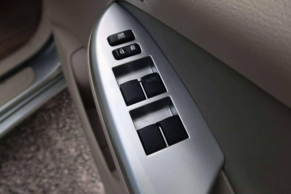 Used 2013 AT toyota corolla-altis null Image[39]