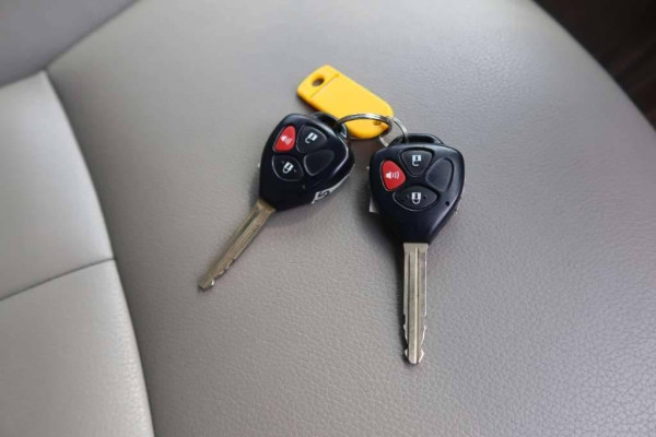Used 2013 AT toyota corolla-altis null Image[40]