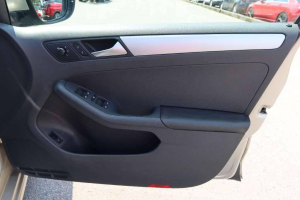 Used 2013 AT volkswagen jetta null Image[30]