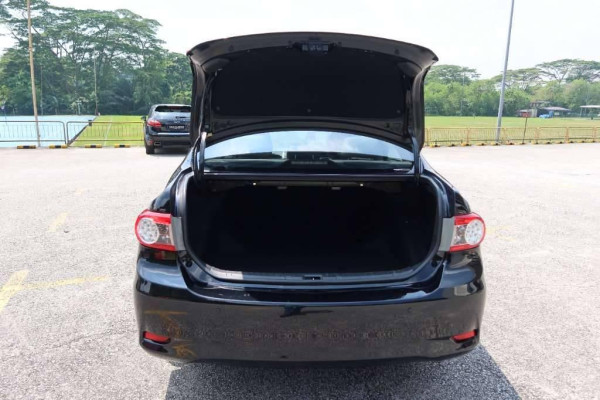 Used 2013 AT toyota corolla-altis null Image[8]