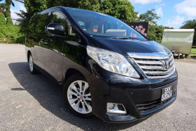 Toyota Alphard null