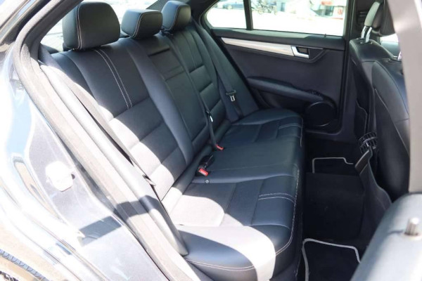 Used 2013 AT mercedes-benz c-class null Image[21]
