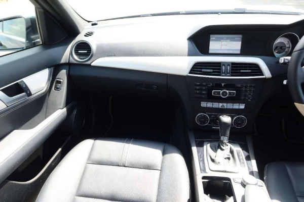 Used 2013 AT mercedes-benz c-class null Image[28]