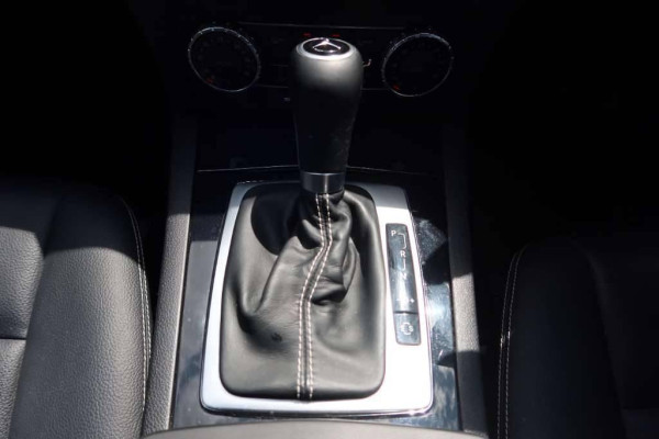 Used 2013 AT mercedes-benz c-class null Image[40]