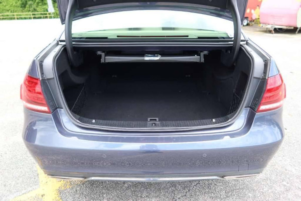 Used 2013 AT mercedes-benz e-class null Image[9]