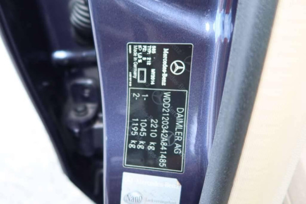 Used 2013 AT mercedes-benz e-class null Image[13]