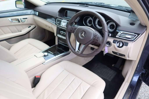 Used 2013 AT mercedes-benz e-class null Image[18]
