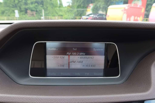 Used 2013 AT mercedes-benz e-class null Image[21]