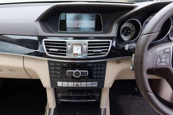 Used 2013 AT mercedes-benz e-class null Image[25]