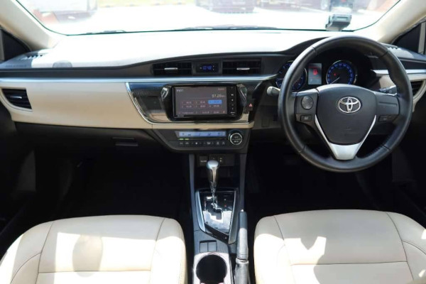 Used 2014 AT toyota corolla-altis null Image[15]