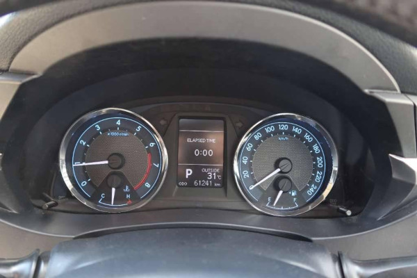 Used 2014 AT toyota corolla-altis null Image[18]