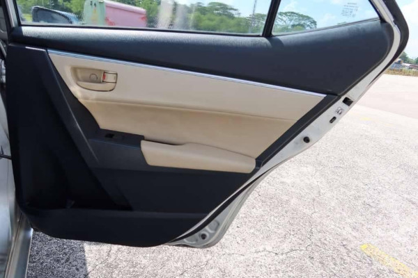 Used 2014 AT toyota corolla-altis null Image[36]