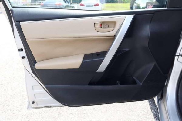 Used 2014 AT toyota corolla-altis null Image[37]