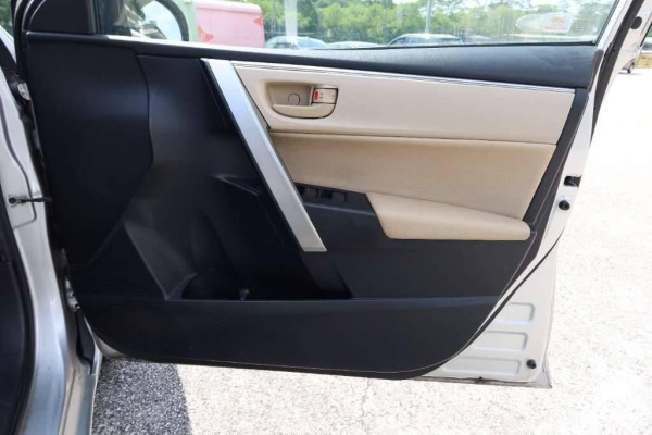 Used 2014 AT toyota corolla-altis null Image[38]