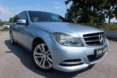 Mercedes Benz C-Class null