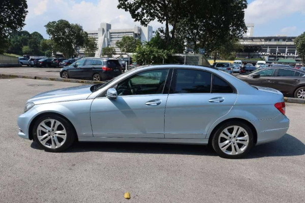 Used 2013 AT mercedes-benz c-class null Image[3]