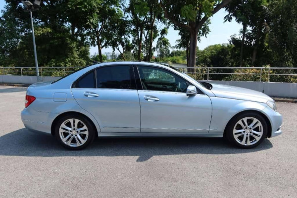 Used 2013 AT mercedes-benz c-class null Image[7]