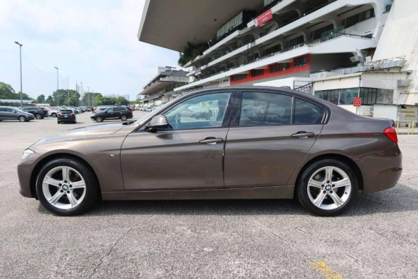 Used 2013 AT bmw 3-series null Image[3]
