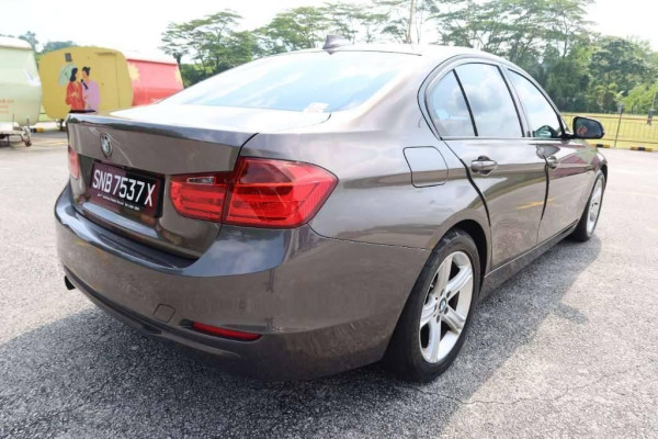 Used 2013 AT bmw 3-series null Image[6]