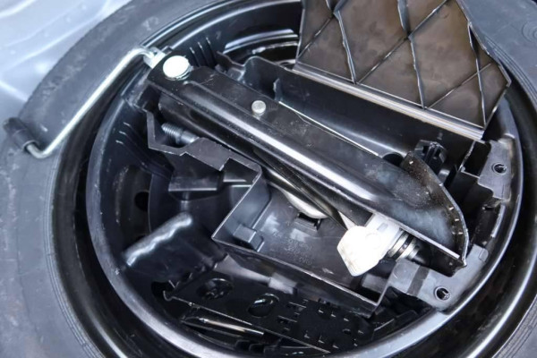 Used 2014 AT mercedes-benz e-class null Image[12]
