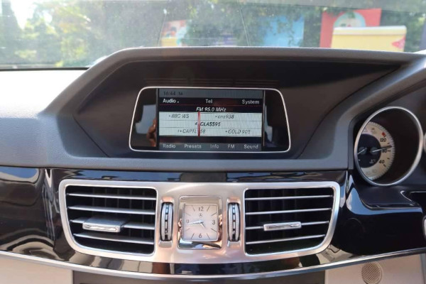 Used 2014 AT mercedes-benz e-class null Image[37]