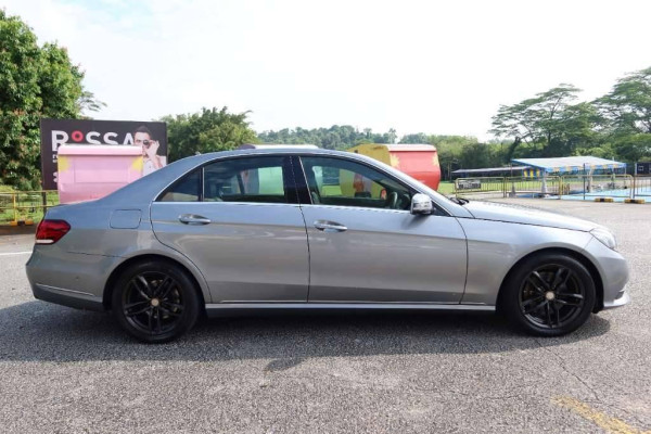 Used 2013 AT mercedes-benz e-class null Image[6]