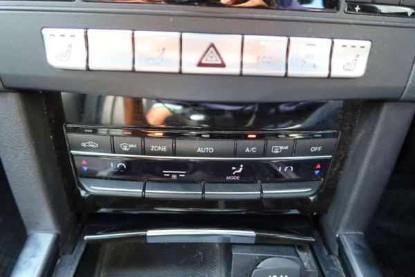 Used 2013 AT mercedes-benz e-class null Image[28]