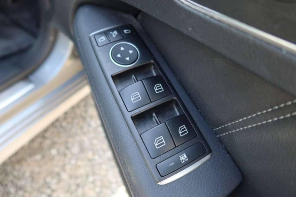 Used 2013 AT mercedes-benz e-class null Image[33]