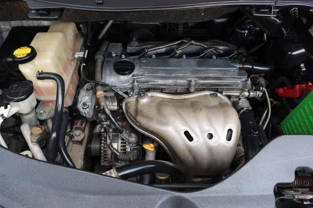 Comprar usado 2013 Toyota Alphard (VIV00020) - Carused.jp