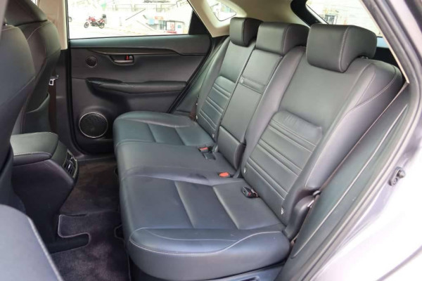 Used 2014 AT lexus nx null Image[25]