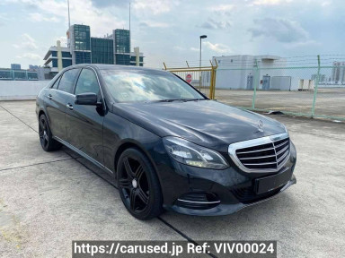 Mercedes Benz E-Class null