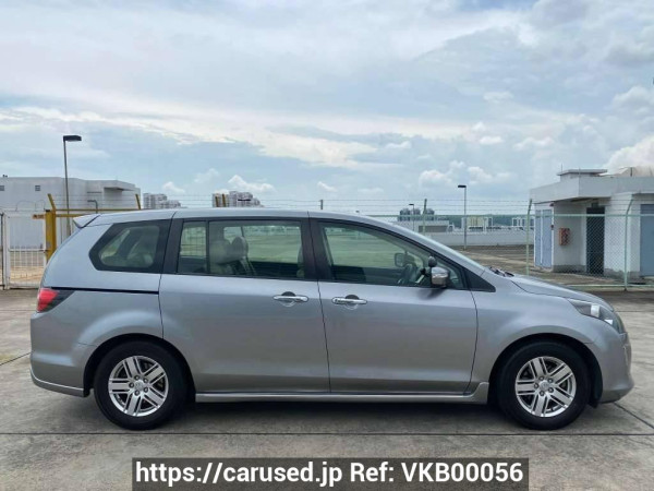 Used 2013 AT mazda mazda8 null Image[6]