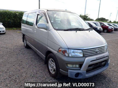 Toyota Hiace Regius RCH41W