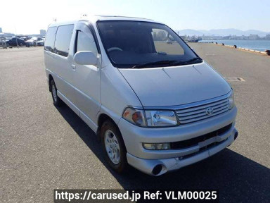 Toyota Hiace Regius RCH41W