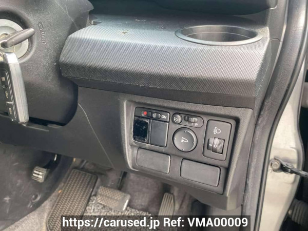 Used 2008 AT honda freed null Image[25]