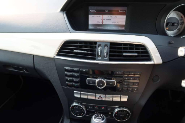 Used 2014 AT mercedes-benz c-class null Image[26]