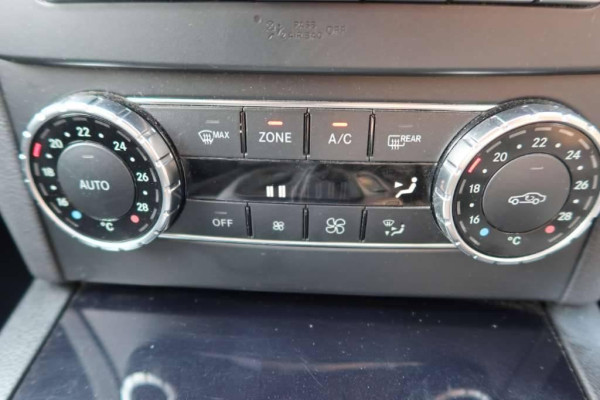 Used 2014 AT mercedes-benz c-class null Image[29]