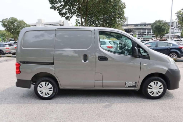 Used 2013 MT nissan nv200-vanette null Image[6]