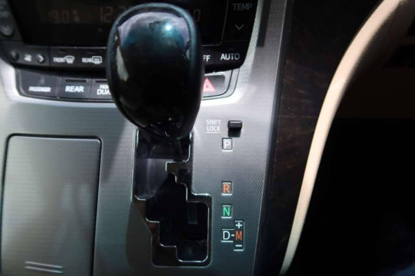 Used 2013 AT toyota alphard null Image[27]