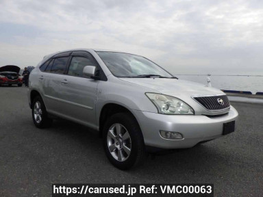 Toyota Harrier ACU30W