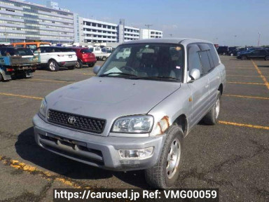 Toyota RAV4 L SXA11G