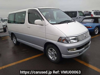 Toyota Hiace Regius RCH41W