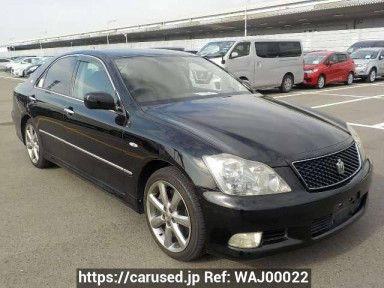 Toyota Crown GRS180